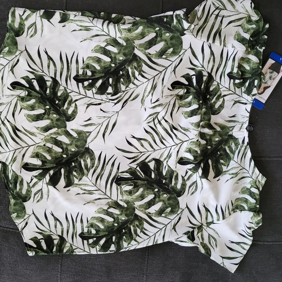 Blouse 👚 - Picture 2 of 5